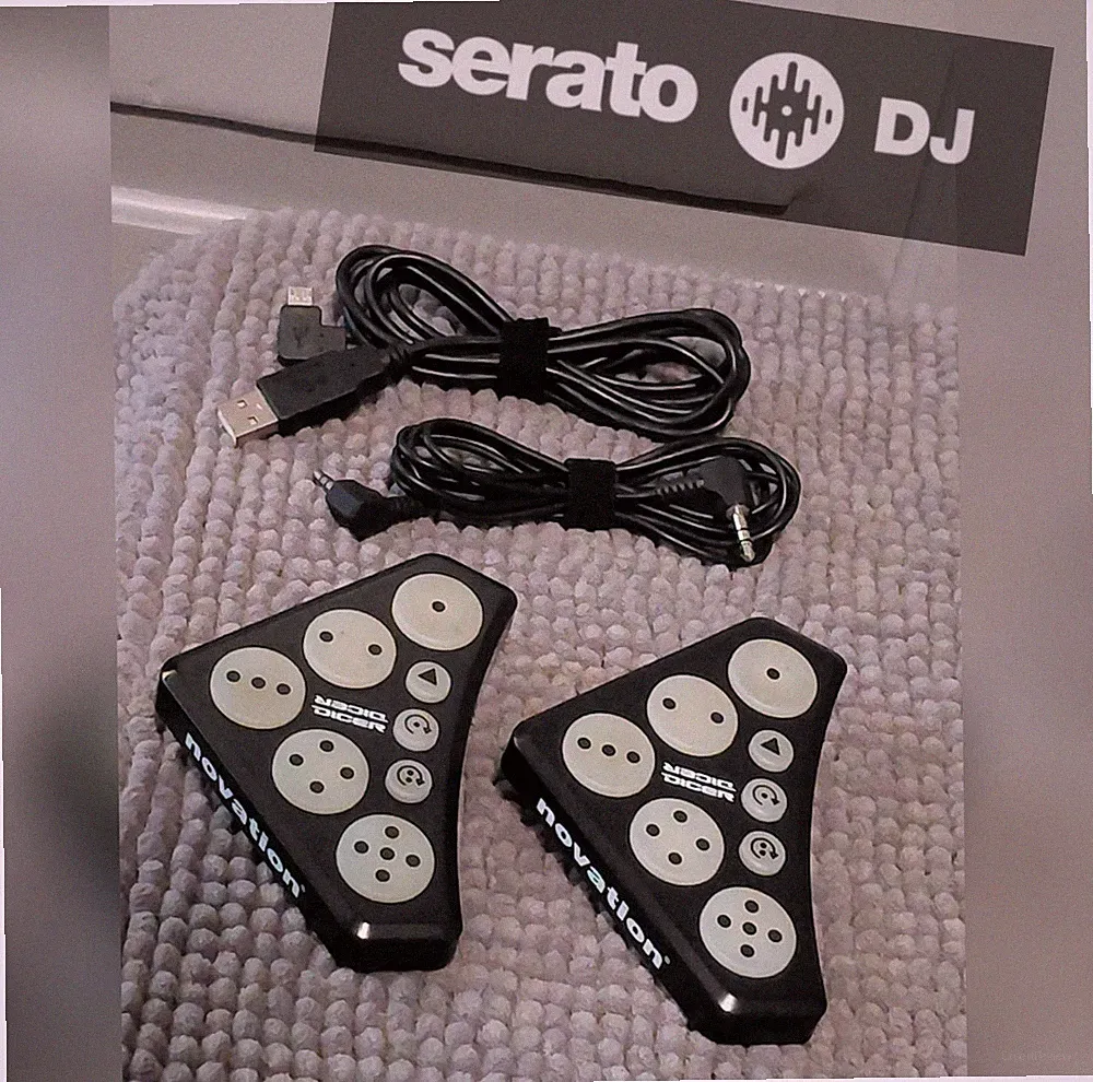 Serato Novation Dicer Digital DJ midi controller Scratch Live /Serato DJ Pro