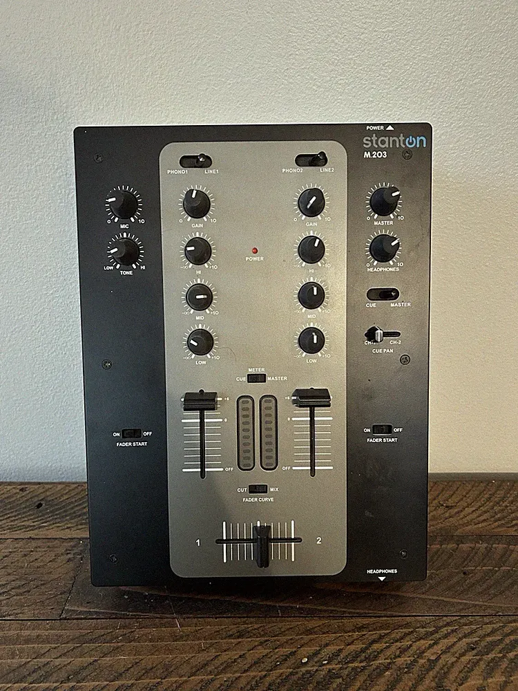 Stanton M.203 Professional 2 Channel DJ Audio Mixer 3 Band Equalizer Tested