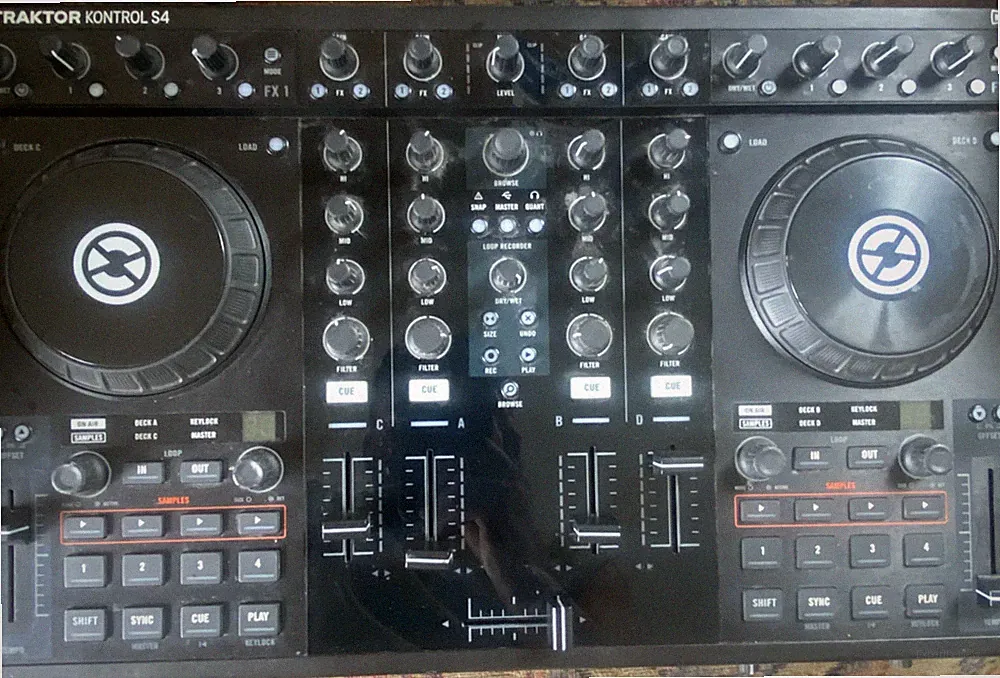 traktor kontrol s4 dj controller no cables