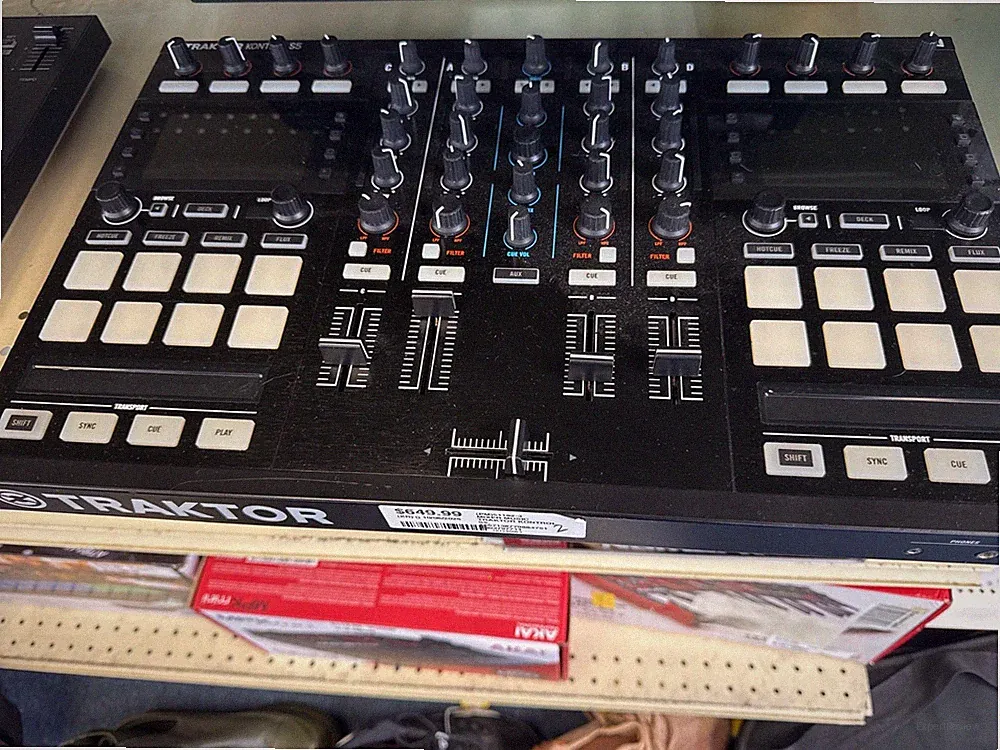 traktor kontrol s5 4 deck dj control