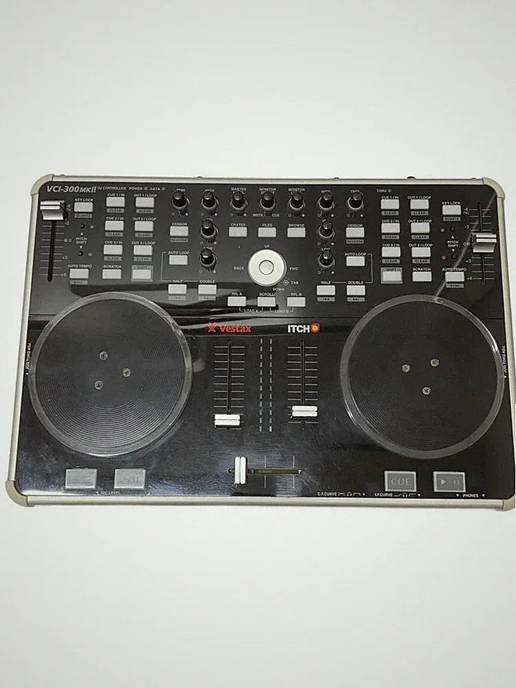 VESTAX DJ EQUIPMENT VCI-300MKII Used