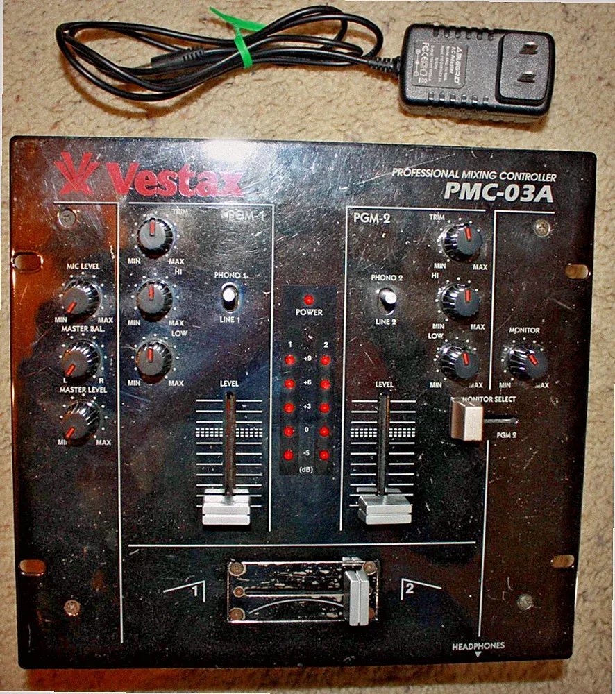 Vestax PMC-03A, Professional Mixing Controller, 2 Channel DJ Vinyl Record Mixer