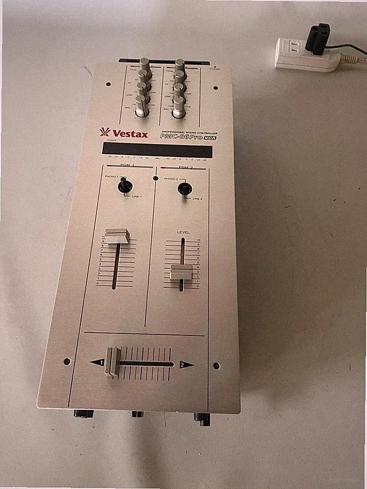 Vestax PMC-06 Pro A 2-Channel DJ Mixer Champaign Gold Audio Mixing Controller
