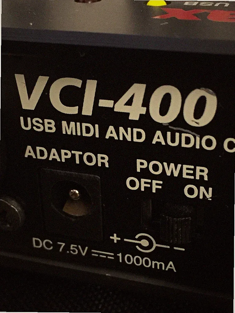 Vestax VCI-400 4-Channel USB MIDI AND AUDIO CONTROLLER