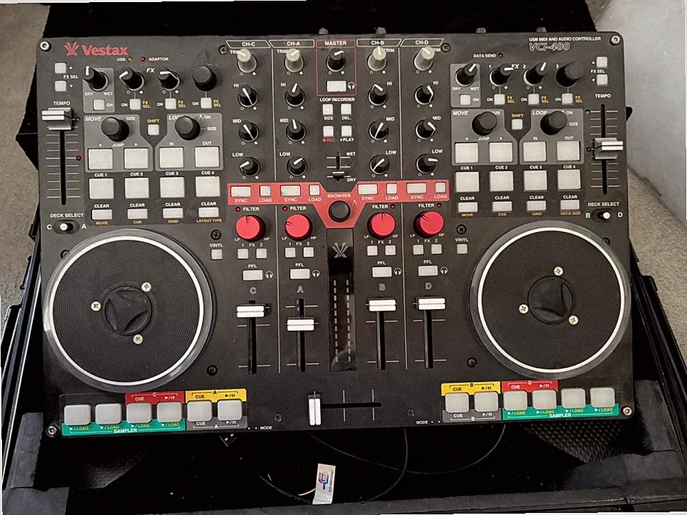VESTAX VCI-400 Digital MIDI DJ Controller 4 Channels w/Power Supply